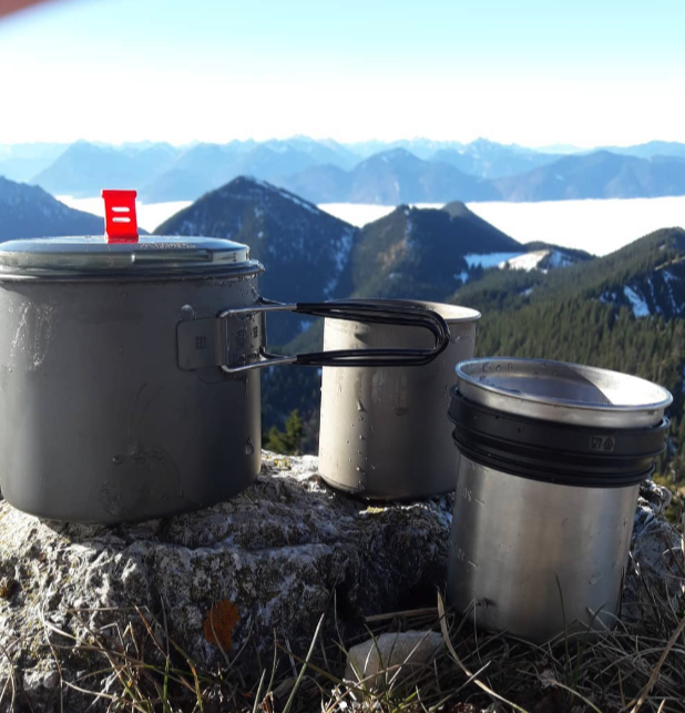 Titanium vs Aluminum Pot Backpacking Stove Fuel Efficiency Comparison